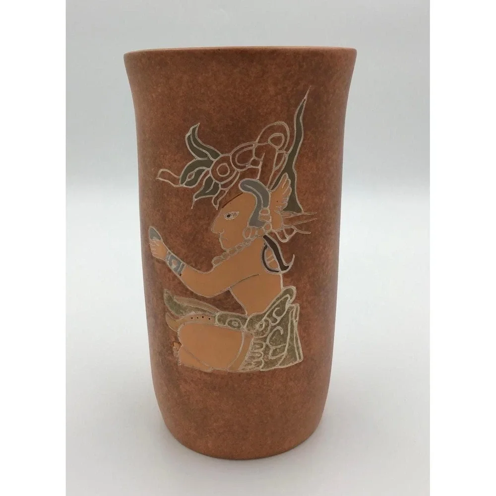 Vintage Terracotta Mayan Aztec Style Etched Pottery‎ Vase Indigenous Art 9.5